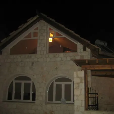Saint Andronikos House Βίλα