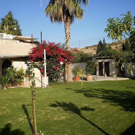 Saint Andronikos House Villa Gudí