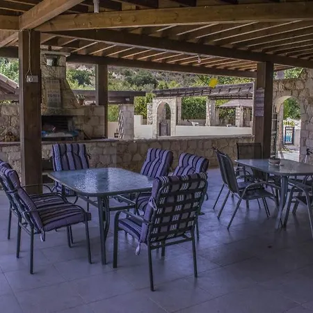 别墅 Saint Andronikos House Goudhi