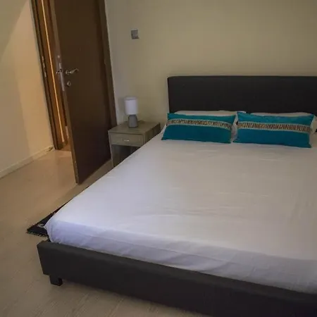 Saint Andronikos House Gudí